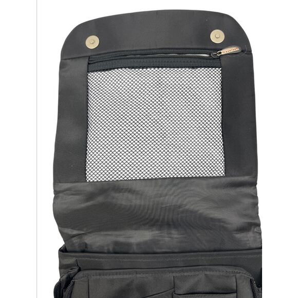 Travelon Crossbody Sling Backpack Anti Theft Travel Bag Black Adjustable Strap - Picture 7 of 13